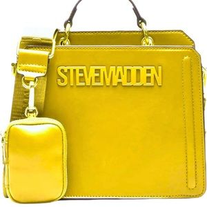 Viral Steve Madden MERIGOLD
BEVELYN